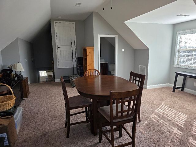 100 Ladybug Ln, Bethpage, TN 37022