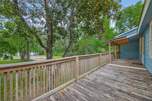 21146 Caney Drive, New Caney, TX 77357