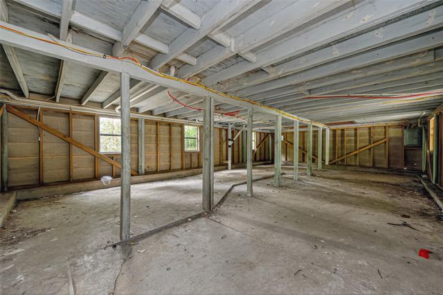 21146 Caney Drive, New Caney, TX 77357