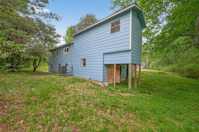 21146 Caney Drive, New Caney, TX 77357