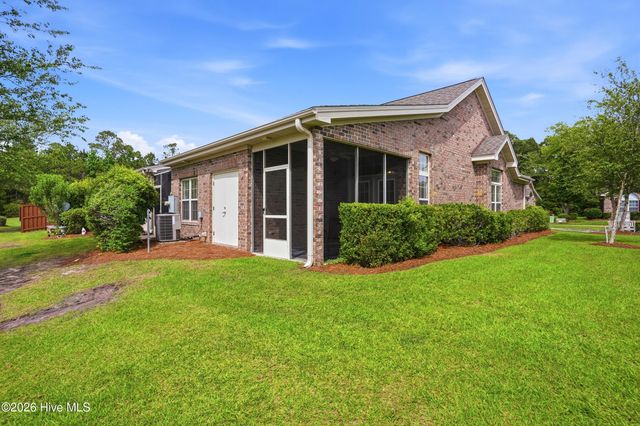 613 Elfin Court, Winnabow, NC 28479