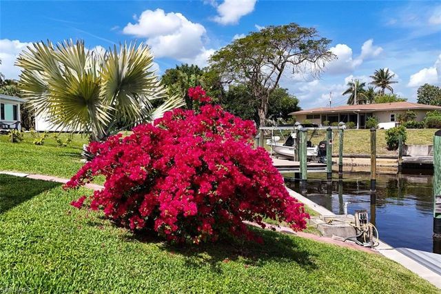 1721 SE 29th LN, Cape Coral, FL 33904