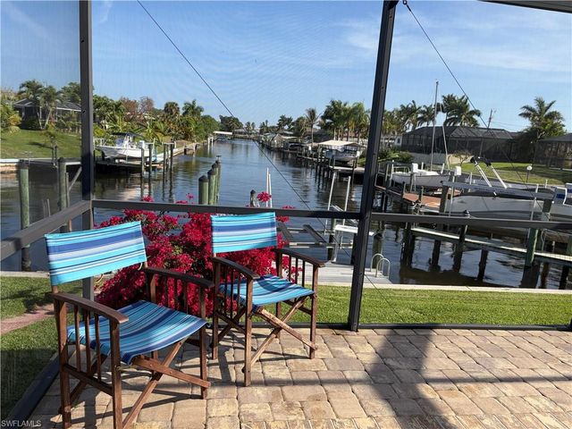 1721 SE 29th LN, Cape Coral, FL 33904