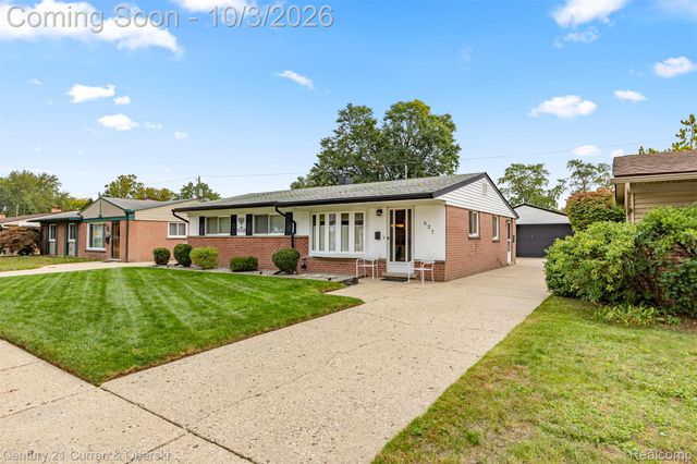 627 Darwin Street, Westland, MI 48186