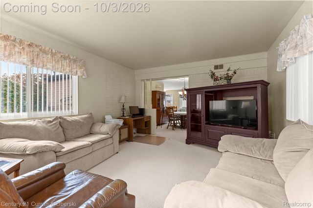 627 Darwin Street, Westland, MI 48186