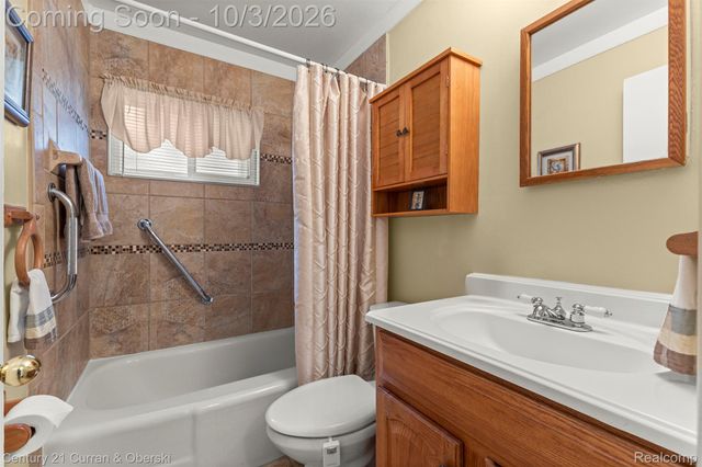 627 Darwin Street, Westland, MI 48186