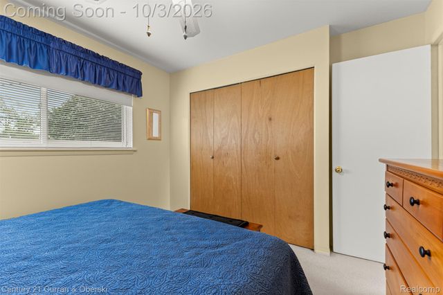 627 Darwin Street, Westland, MI 48186