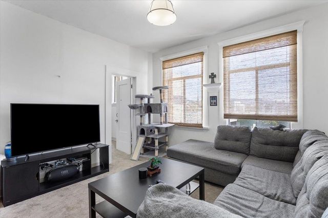 498 25th Street, Oakland, CA 94612