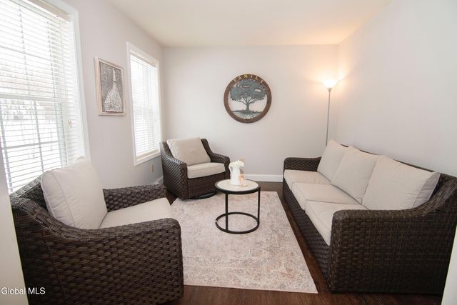 7 River Rock Drive, Milton, NY 12863
