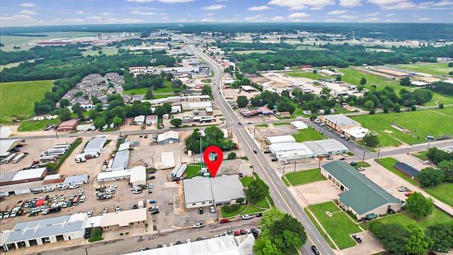 1485 N Main Street, Paris, TX 75460