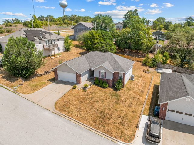 129 Joseph Way, Hollister, MO 65672