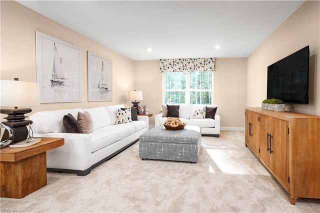 205 Leif ST, Moyock, NC 27958