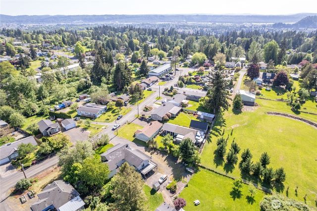 933 S Nevada Drive, Longview, WA 98632