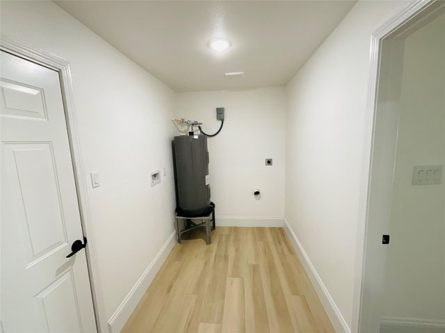 1202 Dutch Street, Deer Park, TX 77536