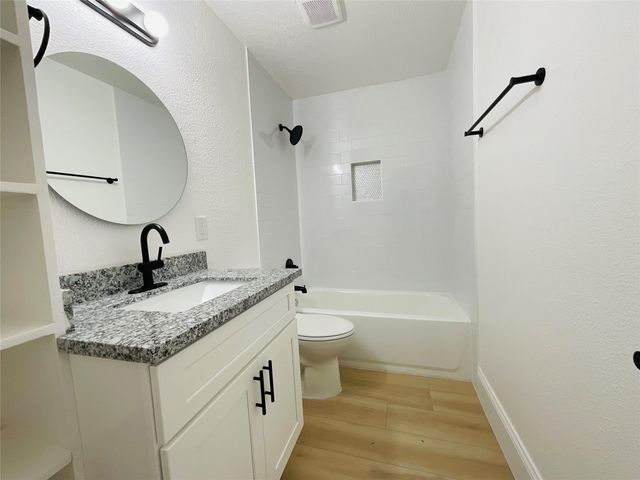 1202 Dutch Street, Deer Park, TX 77536