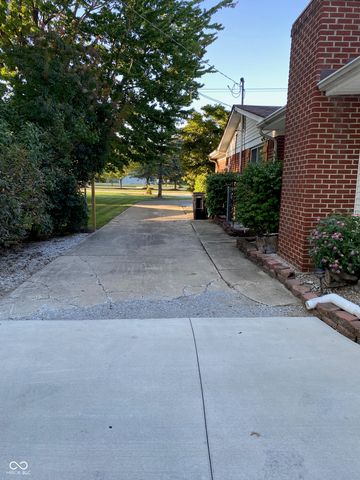 7989 E County Road 200 N, Avon, IN 46123