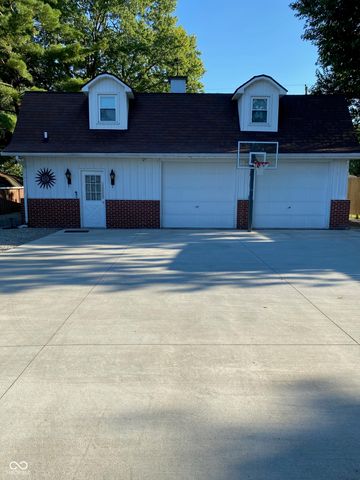 7989 E County Road 200 N, Avon, IN 46123