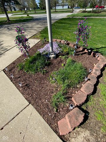 7989 E County Road 200 N, Avon, IN 46123