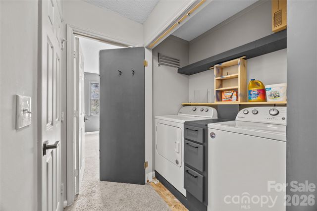 2019 Teddington Drive, Charlotte, NC 28214