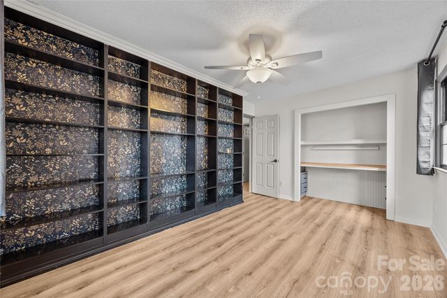 2019 Teddington Drive, Charlotte, NC 28214