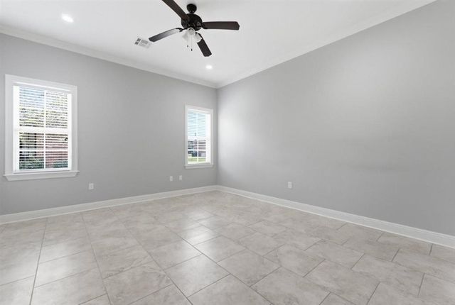 5831 Weeping Willow Drive, Lake Charles, LA 70605