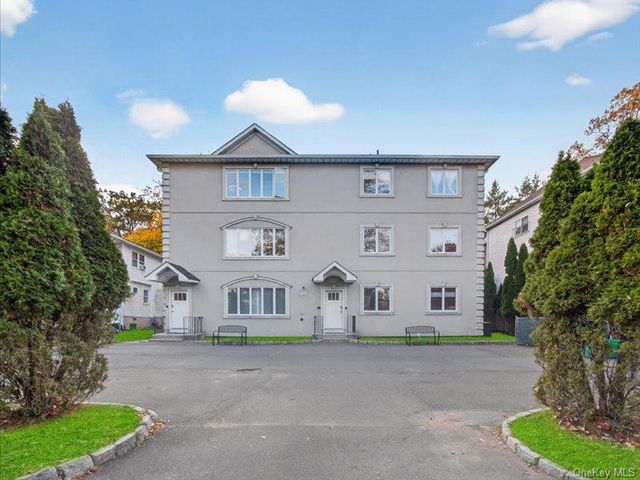 75 Herrick Avenue 301, Spring Valley, NY 10977