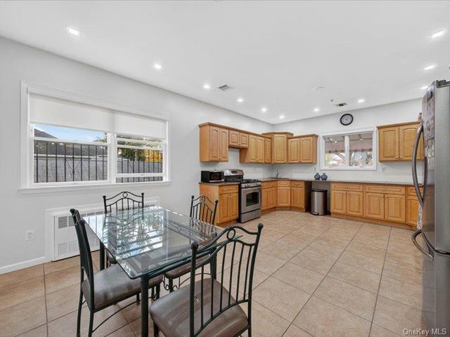 75 Herrick Avenue 301, Spring Valley, NY 10977