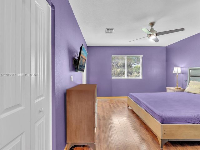 1410 NW 214th Ter, Miami Gardens, FL 33169