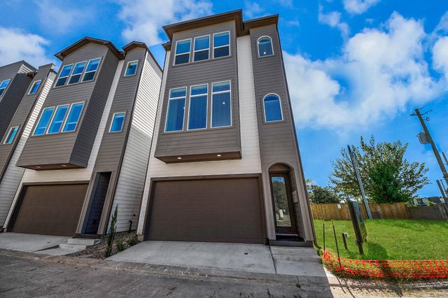 6353 Richmond Avenue 132, Houston, TX 77057