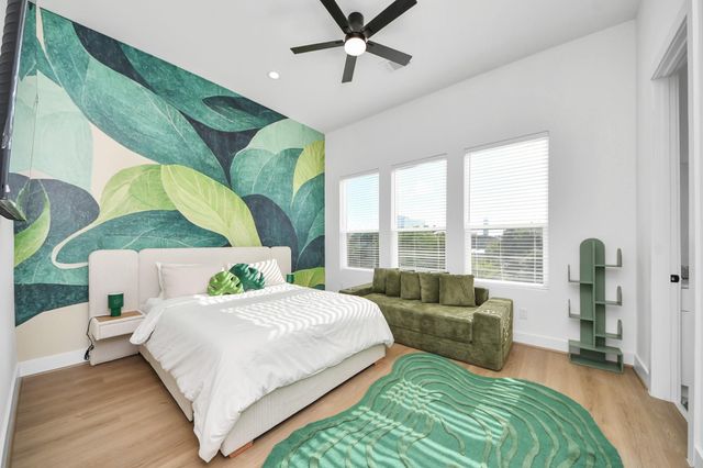 6353 Richmond Avenue 132, Houston, TX 77057