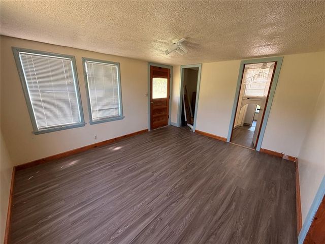 11810 E Draper Avenue, Choctaw, OK 73020
