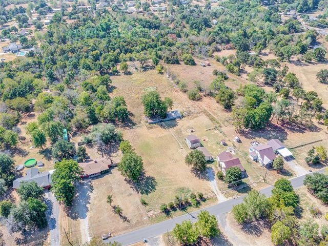 11810 E Draper Avenue, Choctaw, OK 73020