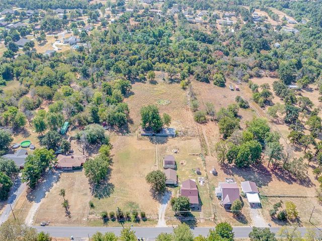 11810 E Draper Avenue, Choctaw, OK 73020