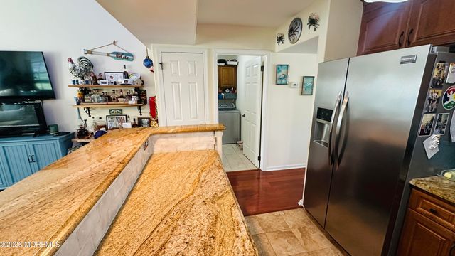 988 Buckingham Drive B, Manchester, NJ 08759