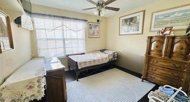 988 Buckingham Drive B, Manchester, NJ 08759