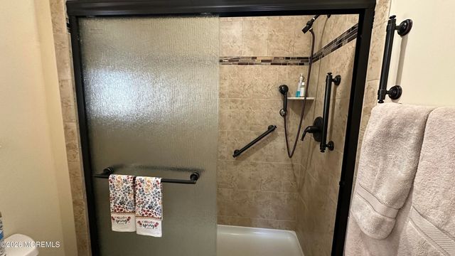 988 Buckingham Drive B, Manchester, NJ 08759