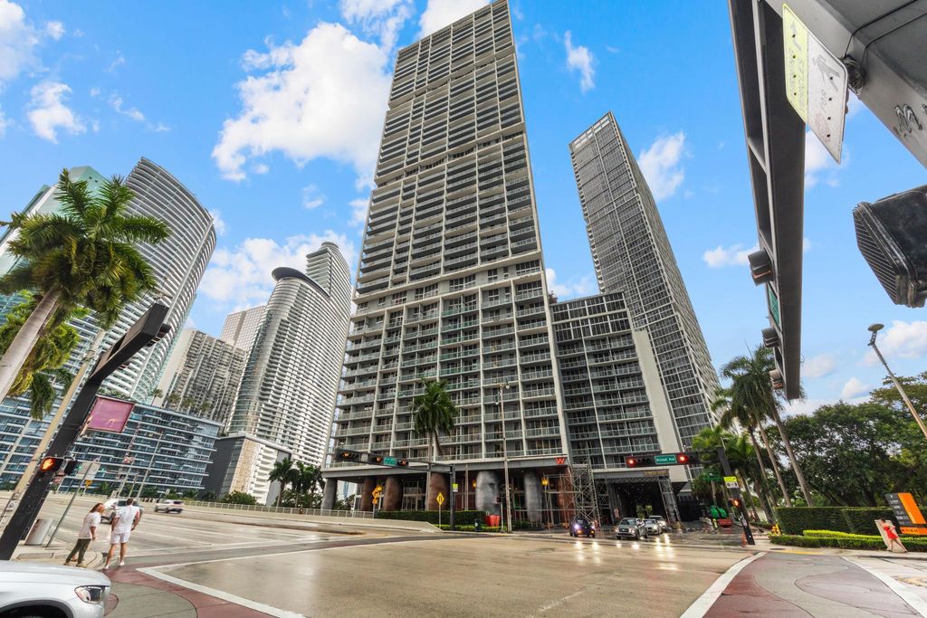 485 Brickell Avenue 2506, Miami, FL 33131
