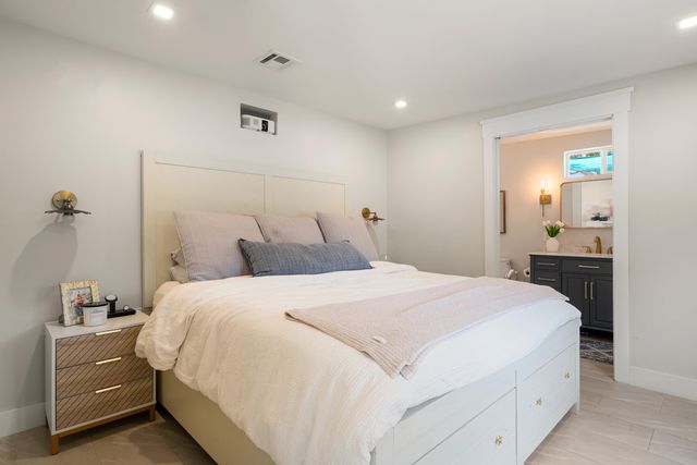 125 Harbor Drive, Key Largo, FL 33037