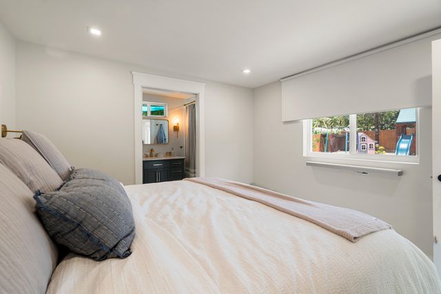 125 Harbor Drive, Key Largo, FL 33037