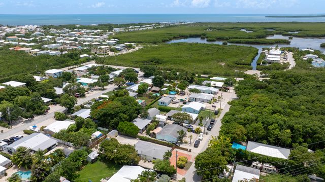 125 Harbor Drive, Key Largo, FL 33037