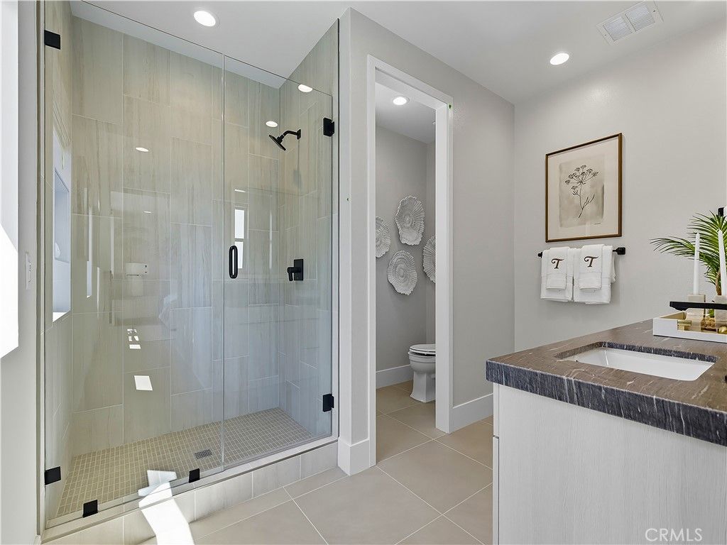 Image 13 of property listing at 2428 Liv Way, Montebello, CA 90640