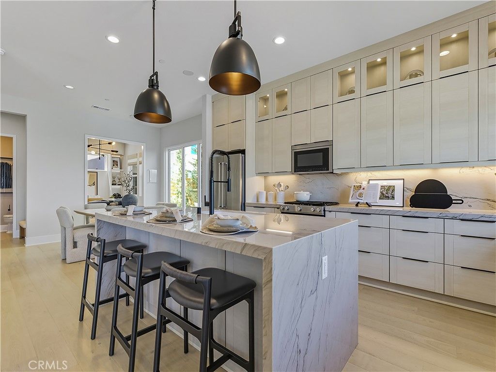 Image 2 of property listing at 2428 Liv Way, Montebello, CA 90640