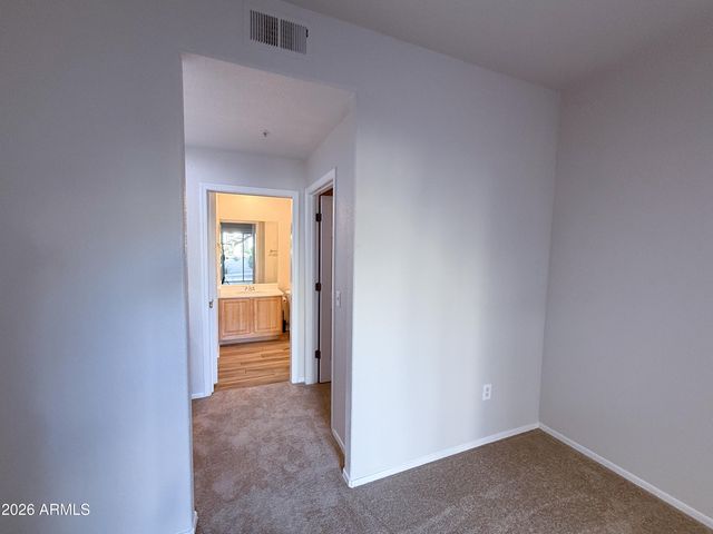 7101 W BEARDSLEY Road 711, Glendale, AZ 85308