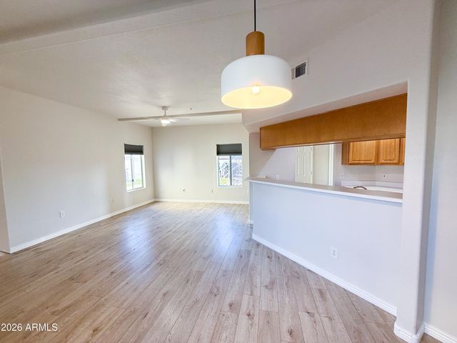 7101 W BEARDSLEY Road 711, Glendale, AZ 85308