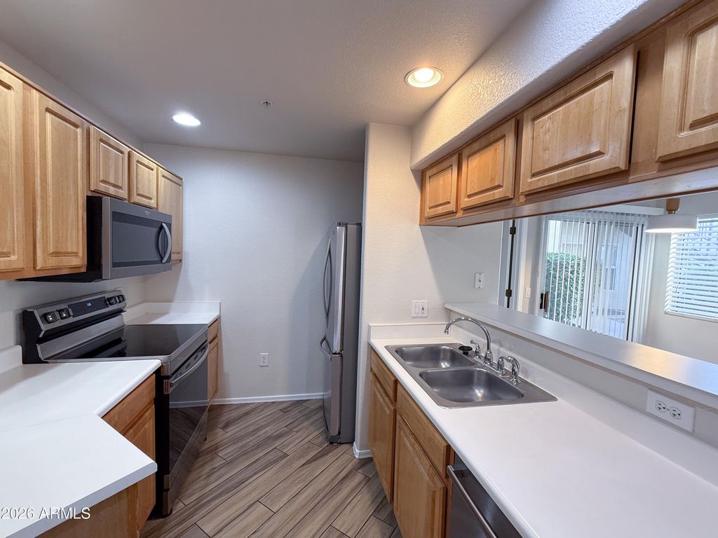 7101 W BEARDSLEY Road 711, Glendale, AZ 85308 — photo 3