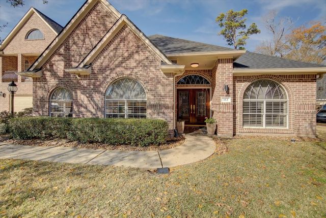 163 Edgewood Drive, Montgomery, TX 77356