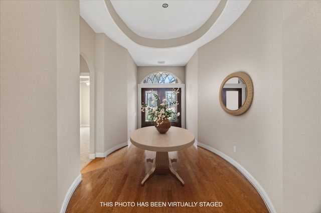 163 Edgewood Drive, Montgomery, TX 77356