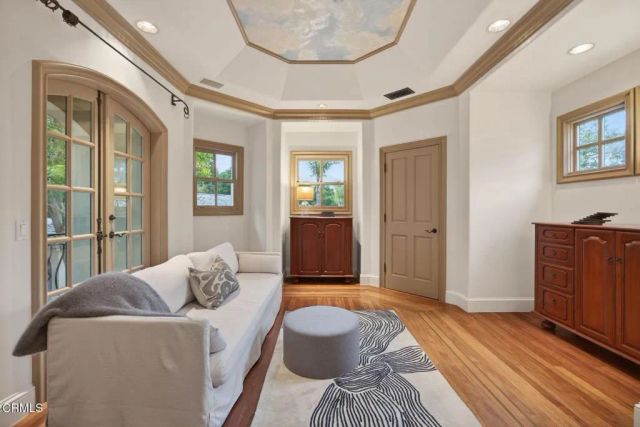 651 Oak Grove Court, Ojai, CA 93023
