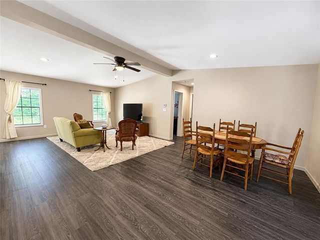 6555 Akins Way, Cumming, GA 30041
