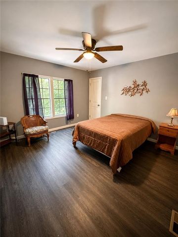 6555 Akins Way, Cumming, GA 30041
